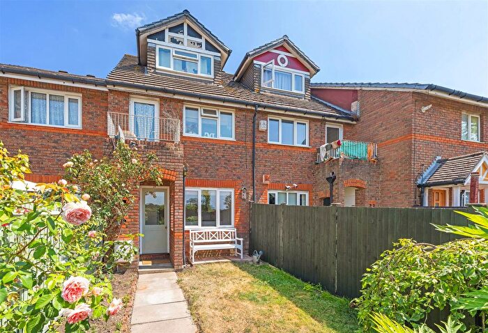 1 Bedroom Maisonette For Sale In William Booth Road, Anerley, London, SE20