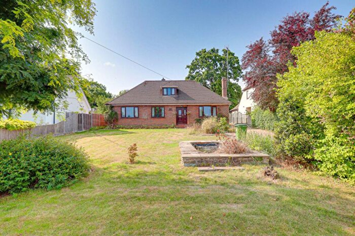 4 Bedroom Detached Bungalow For Sale In Beech Road, Reading, RG8