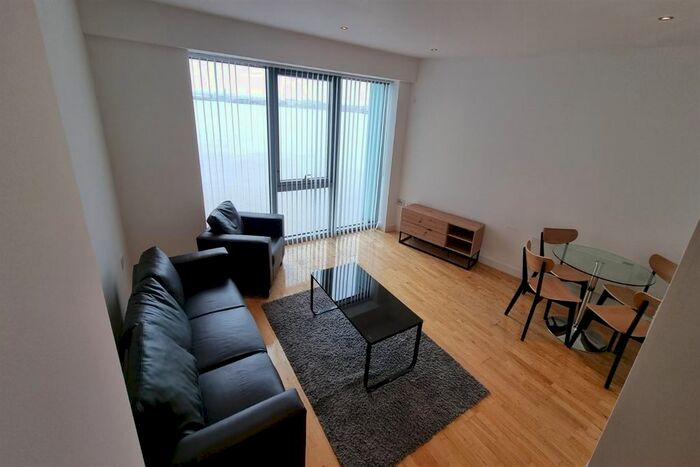 2 Bedroom Flat To Rent In Princes Parade, Liverpool, L3