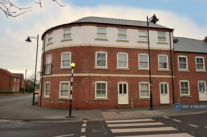 2 Bedroom Terraced House To Rent In Church Street, Louth, LN11