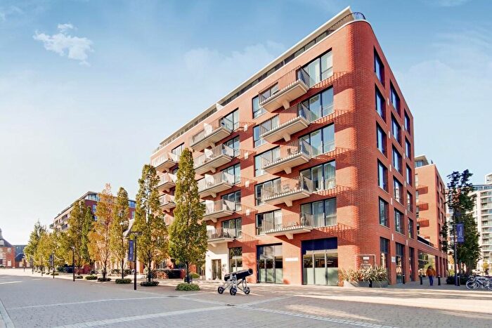 2 Bedroom Flat To Rent In Europa House, Woolwich, London, SE18