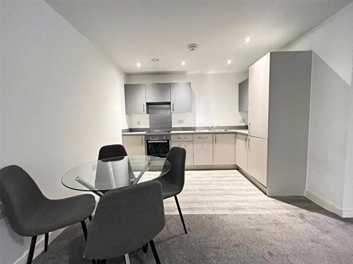 2 Bedroom Flat To Rent In Adelphi Wharf, Adelphi Street, Salford, Greater Manchester, M3