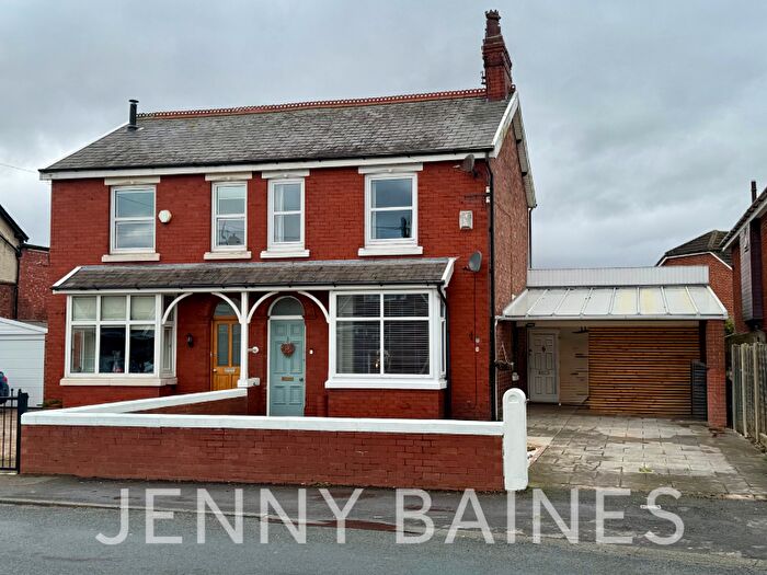 4 Bedroom Semi Detached House For Sale In Liverpool Old Road, Much Hoole, Preston, PR4