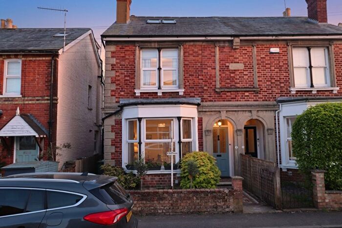 4 Bedroom Semi-Detached House For Sale In Nelson Road, Tunbridge Wells, TN2