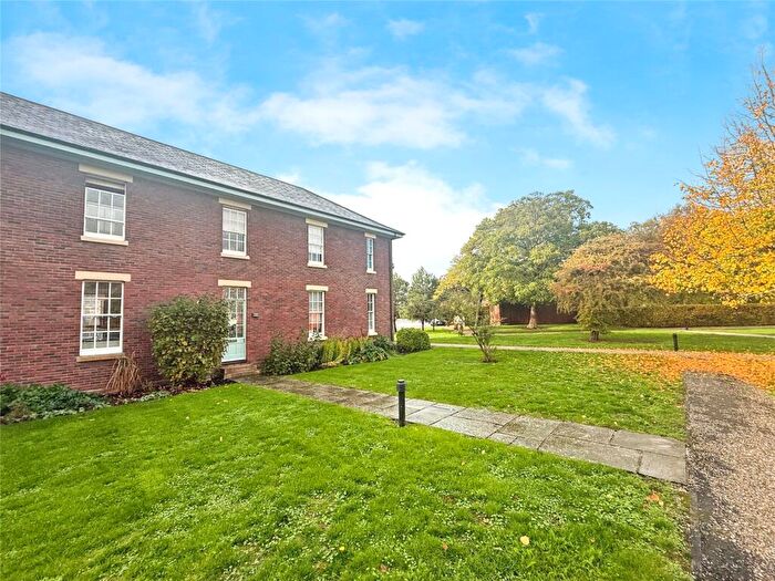 2 Bedroom House For Sale In The Parade, Caversfield, Bicester, OX27