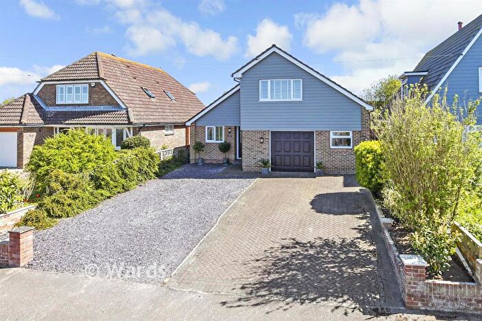 4 Bedroom Detached House For Sale In Hardy Road, St Margarets-At-Cliffe, Dover, Kent, CT15