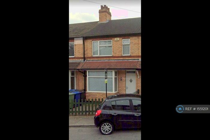 3 Bedroom Terraced House To Rent In Lombard Street, Grimsby, DN34