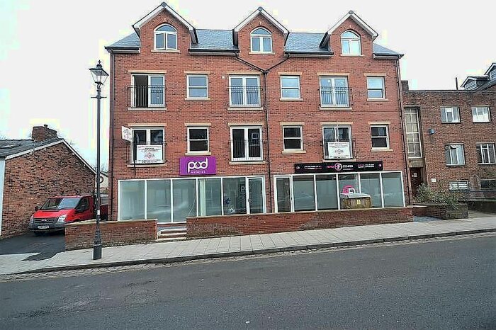 3 Bedroom Flat To Rent In Shaw Road, Heaton Moor, Stockport, SK4