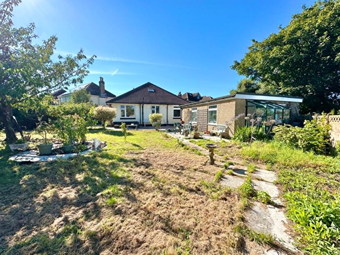 3 Bedroom Bungalow For Sale In Marina Gardens, Weymouth, DT4