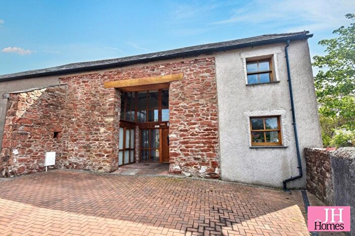 3 Bedroom Barn Conversion For Sale In Hollow Lane, Barrow-in-Furness, Cumbria, LA13