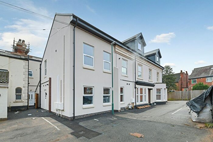 1 Bedroom Flat To Rent In Third Avenue, Nottingham, NG7