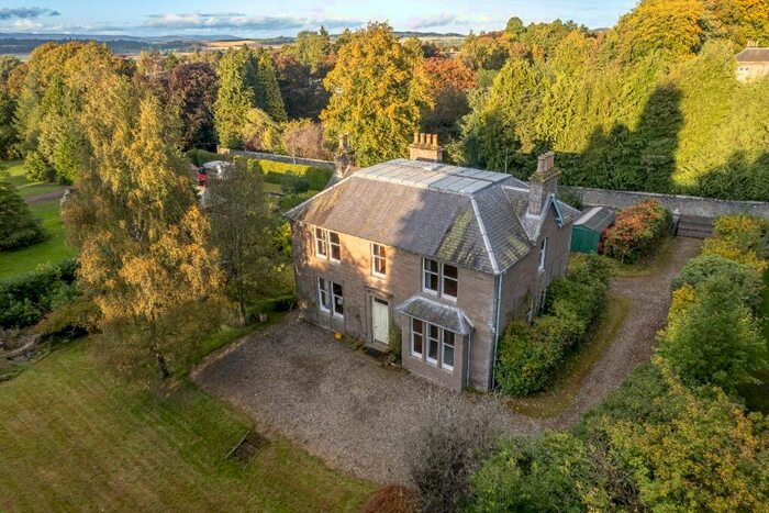5 Bedroom Detached House For Sale In Hillside Road, Forfar, Angus, DD8