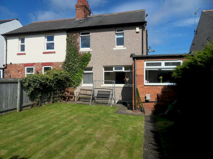 2 Bedroom Semi-Detached House To Rent In Waterloo Road, Wellfield, NE25