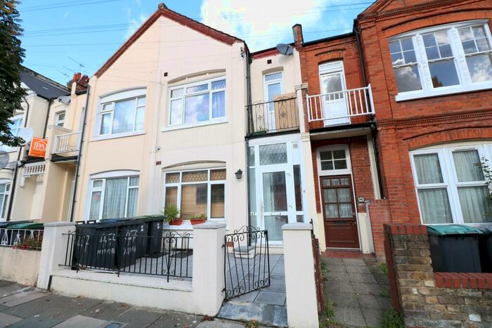 1 Bedroom Flat To Rent In Kimberley Gardens, Haringey, N4