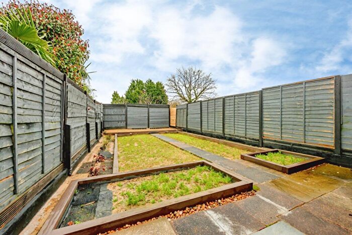 4 Bedroom Terraced House For Sale In Cherry Lane, Crawley, RH11