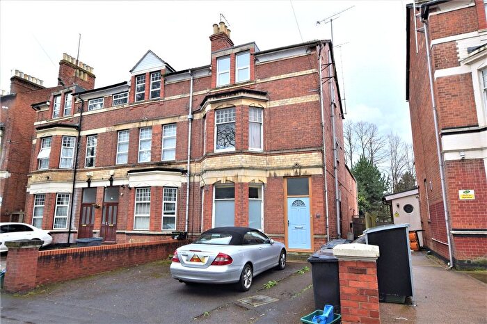 1 Bedroom Flat For Sale In Weston Road, Gloucester, GL1