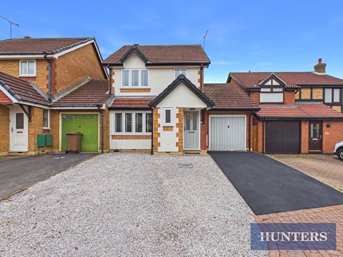 3 Bedroom Link Detached House For Sale In Pinfold Grove, Bridlington, YO16