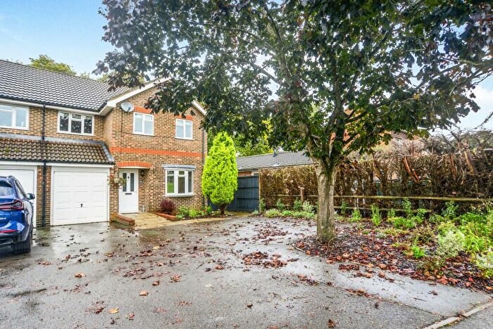 5 Bedroom Semi-Detached House To Rent In South Road, Bisley, GU24