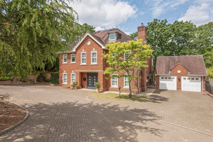 7 Bedroom Detached House For Sale In The Leigh, Coombe, Kingston Upon Thames, KT2
