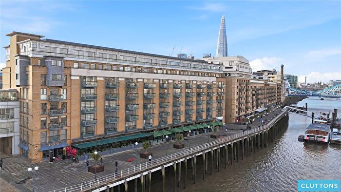 2 Bedroom Flat For Sale In Spice Quay Heights, Shad Thames, London, SE1