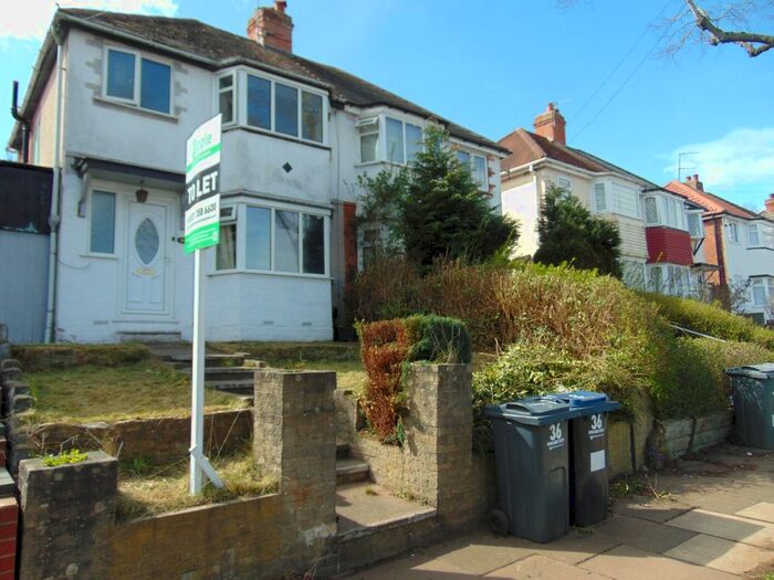 3 Bedroom Semi-Detached House To Rent In Fowlmere Road, Great Barr, B42