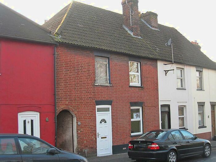 1 Bedroom Terraced House To Rent In Churchfields Road, Salisbury, Wiltshire, SP2