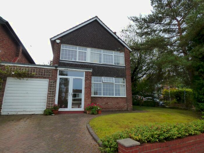 3 Bedroom Detached House To Rent In Windermere Road, Stockport, SK6