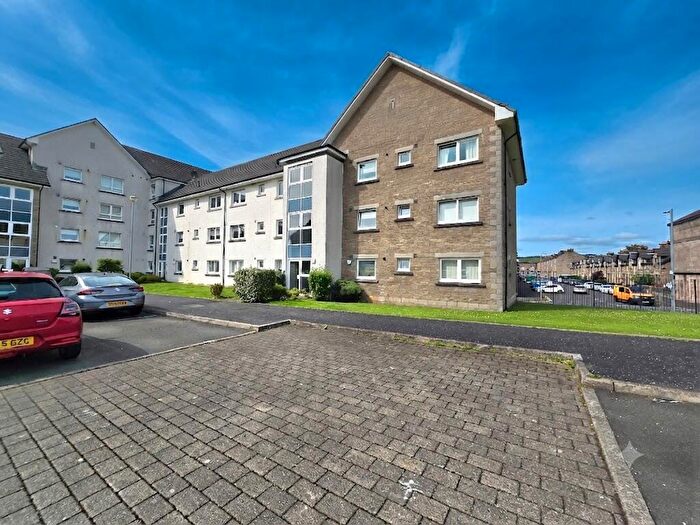 2 Bedroom Flat To Rent In Leven Street, Dumbarton, G82
