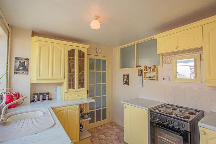 2 Bedroom Bungalow For Sale In Kings Lane, Ashcott, Bridgwater, TA7