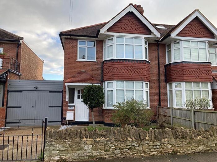 3 Bedroom Property To Rent In Philpotts Avenue, Bedford, MK40