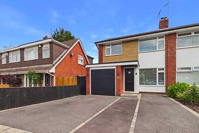 3 Bedroom Semi Detached House For Sale In Cranleigh Crescent, Chester, CH1