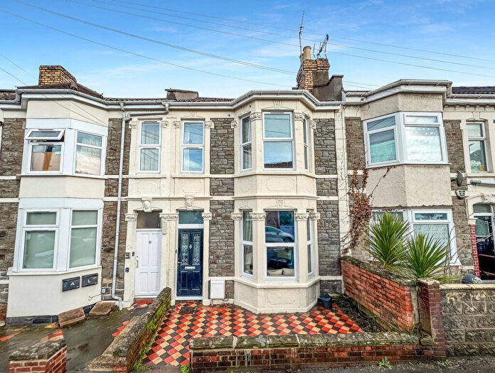 3 Bedroom Terraced House To Rent In Robertson Road, Bristol, BS5