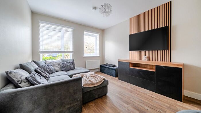 3 Bedroom Terraced House For Sale In Walter Whybro Crescent, Beaulieu, CM1