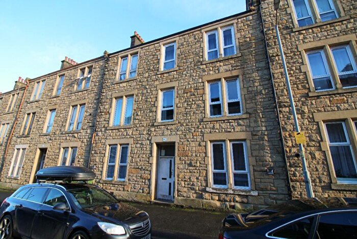 2 Bedroom Flat To Rent In Stewart Road, Falkirk, FK2