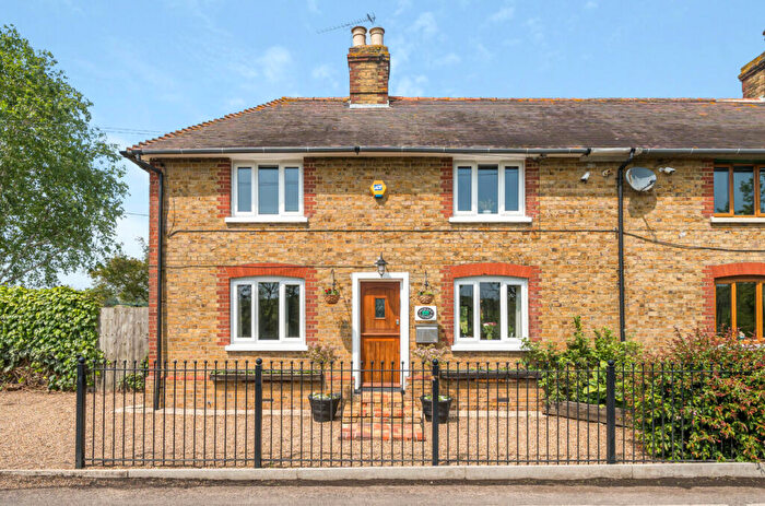 3 Bedroom Semi-Detached House For Sale In Lower Road, Tonge, Sittingbourne, Kent, ME9