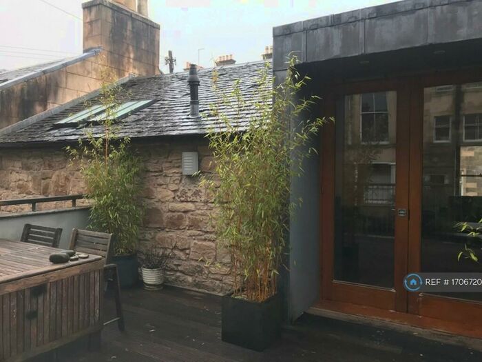 2 Bedroom Terraced House To Rent In Woodside Terrace Lane, Glasgow, G3