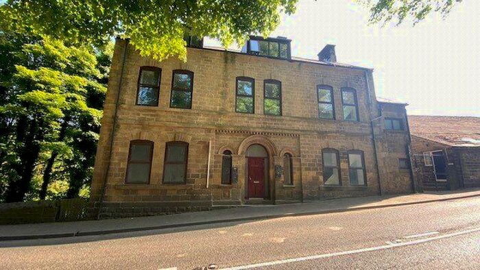2 Bedroom Flat To Rent In Manchester Road, Thurlstone, Sheffield, South Yorkshire, S36