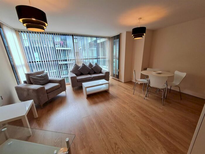 1 Bedroom Flat To Rent In Pall Mall, City Centre, L3