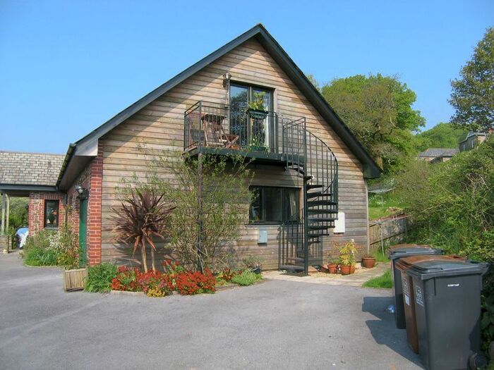 2 Bedroom Flat To Rent In Moorhaven, Ivybridge, PL21