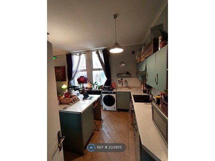 1 Bedroom Flat To Rent In Cheltenham Road, Bristol, BS6
