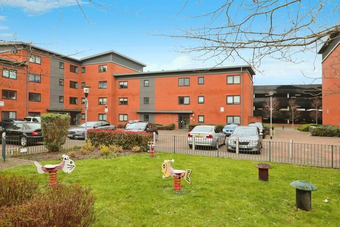 1 Bedroom Apartment To Rent In Marshall Road, Banbury, OX16