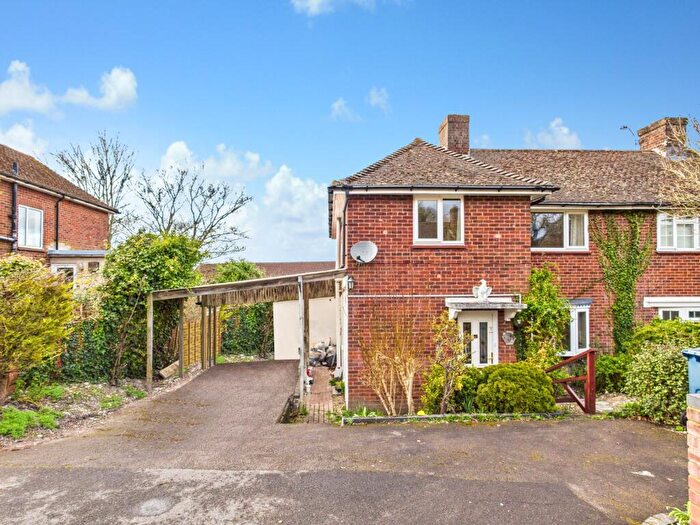 3 Bedroom Semi-Detached House For Sale In Hawthorn Road, Princes Risborough, Buckinghamshire, HP27