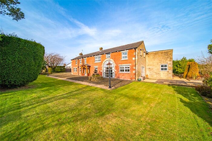 5 Bedroom Detached House For Sale In Milbury Drive, Littleborough, OL15