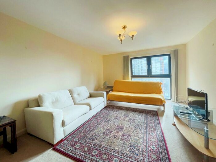 2 Bedroom Apartment To Rent In Churchill Way, Cardiff, CF10