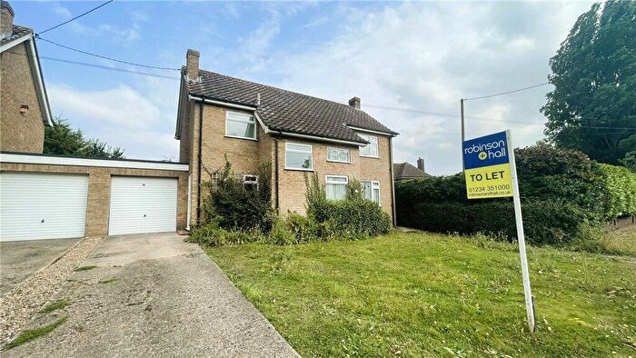 3 Bedroom Detached House To Rent In Green End, Renhold, MK41