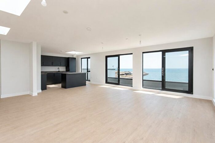 2 Bedroom Penthouse For Sale In Western Undercliff, Royal Harbour Approach, Ramsgate, Kent, CT11