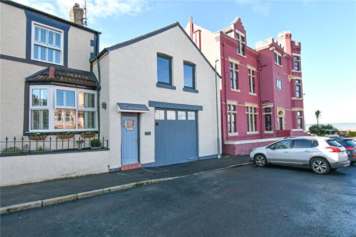 3 Bedroom End Of Terrace House For Sale In Trinity Road, Hoylake, Wirral, CH47