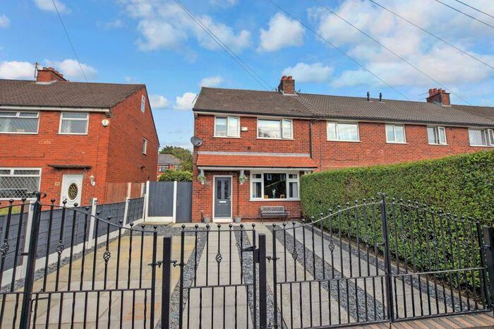 2 Bedroom Semi-Detached House To Rent In Tig Fold Road, Farnworth, Bolton, BL4