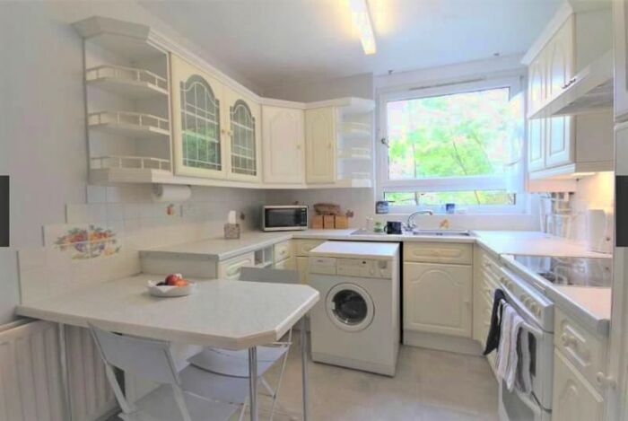 1 Bedroom Flat To Rent In Aubert Park, London, N5