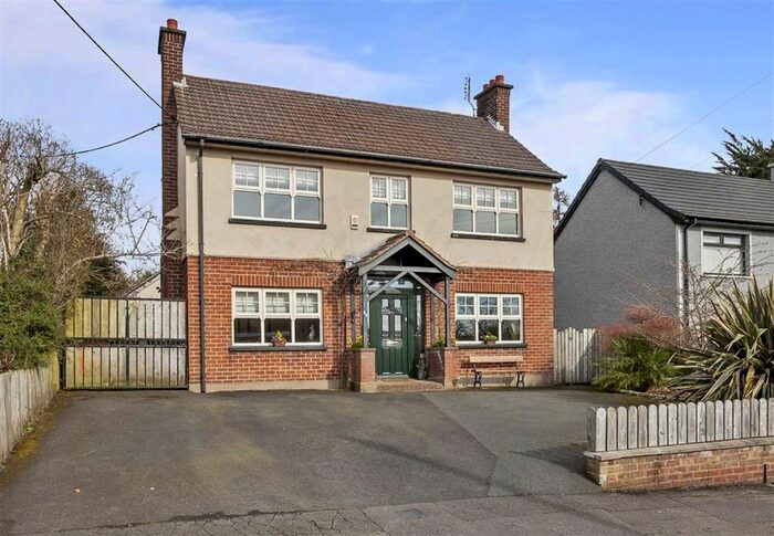 4 Bedroom Detached House For Sale In Woodland Park, Lisburn, Antrim, BT27